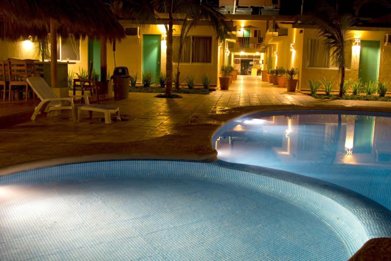 Bungalows Las Arenas San Patricio Melaque Eksteriør bilde