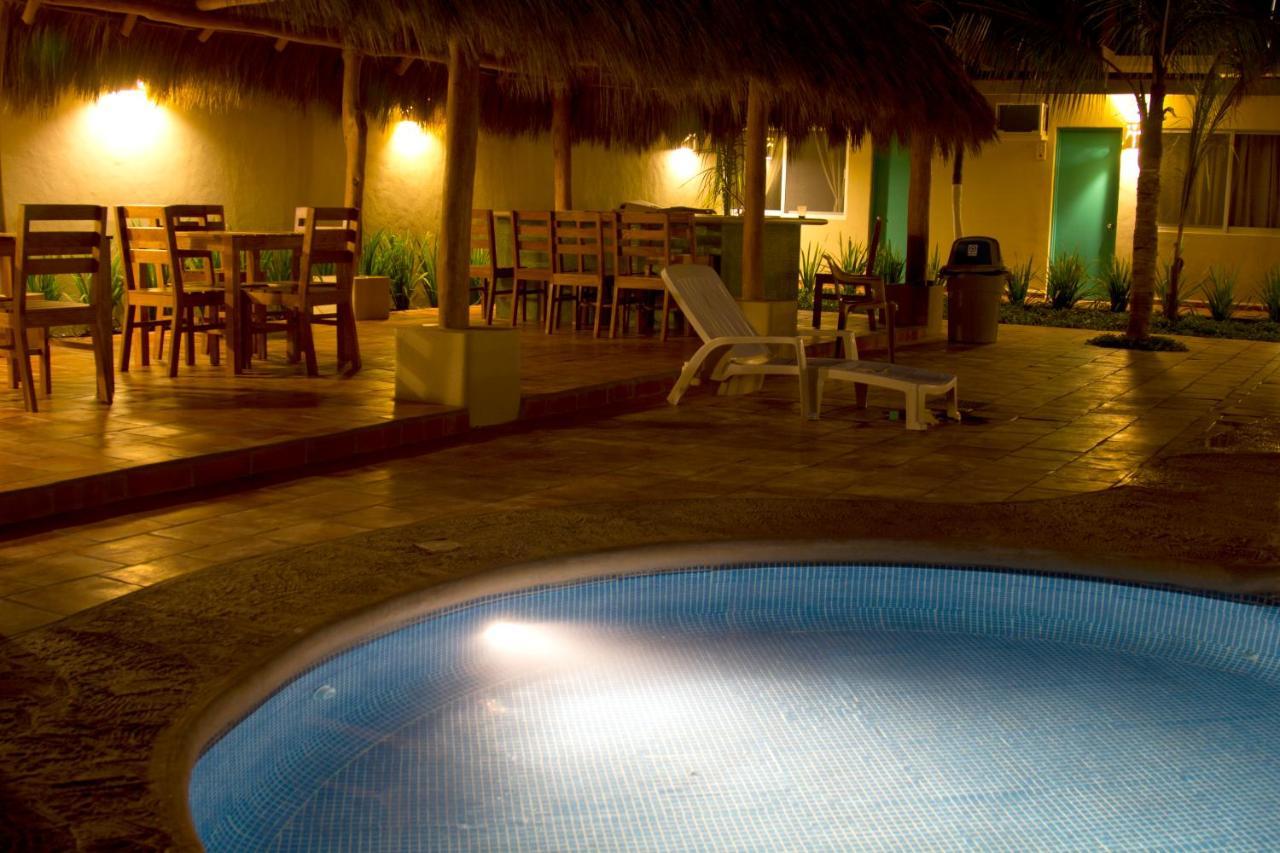 Bungalows Las Arenas San Patricio Melaque Eksteriør bilde