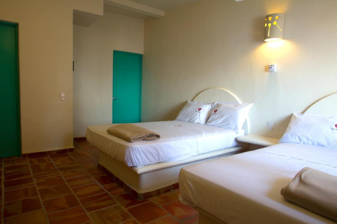 Bungalows Las Arenas San Patricio Melaque Eksteriør bilde