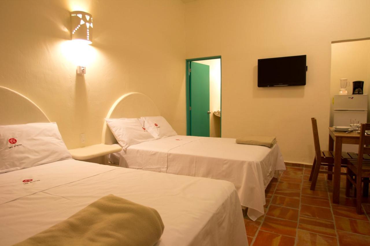 Bungalows Las Arenas San Patricio Melaque Eksteriør bilde