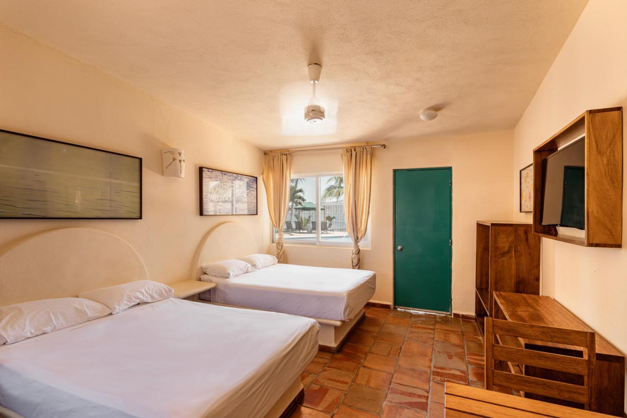 Bungalows Las Arenas San Patricio Melaque Eksteriør bilde